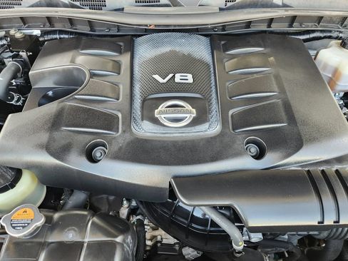 Used 2022 Nissan Armada Platinum w/ Captain's Chairs Package RWD image 33