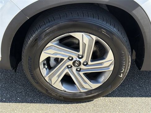 Certified 2023 Hyundai Santa Fe SEL w/ Premium Package image 11