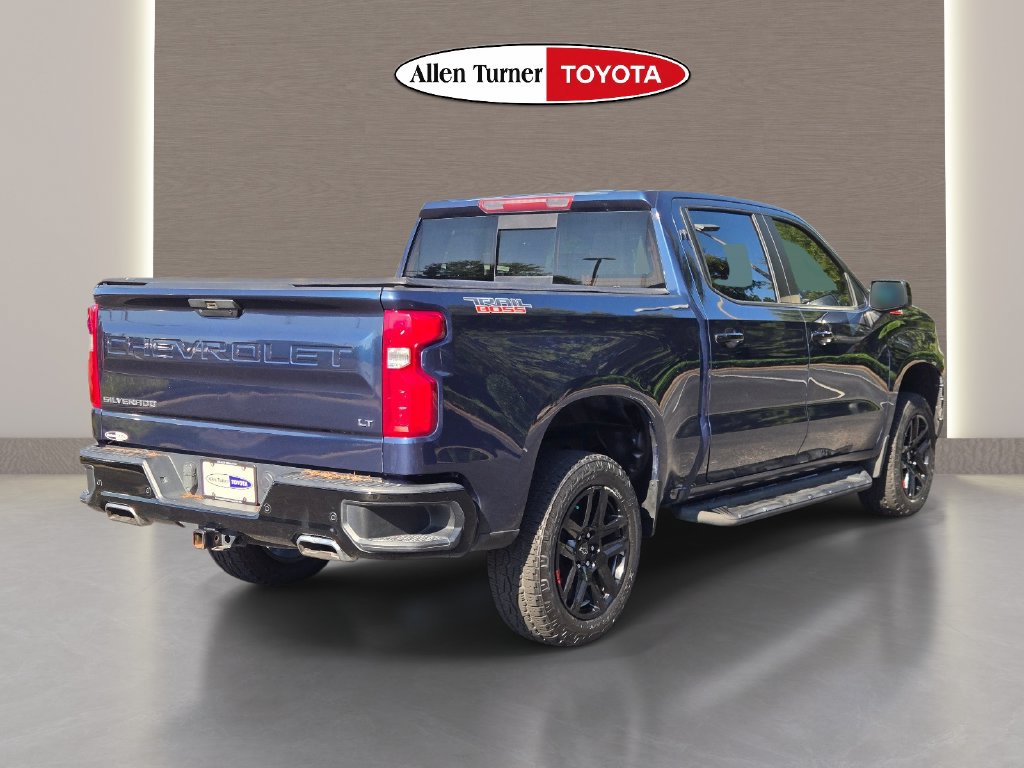 Used 2022 Chevrolet Silverado 1500 LT Trail Boss w/ Convenience Package II AWD/4WD image 5