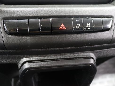 Used 2023 RAM ProMaster 2500 FWD image 33