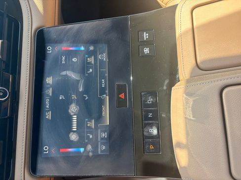 Used 2026 INFINITI QX80 Luxe w/ Cargo Package RWD image 25
