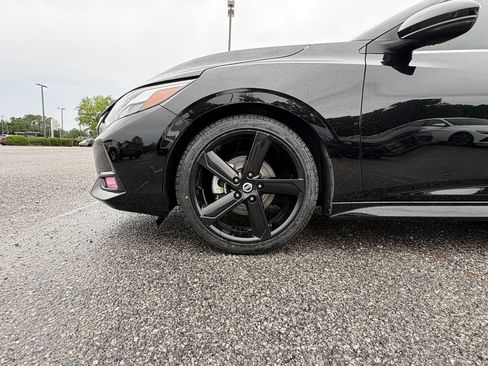 Used 2022 Nissan Sentra SR FWD image 25