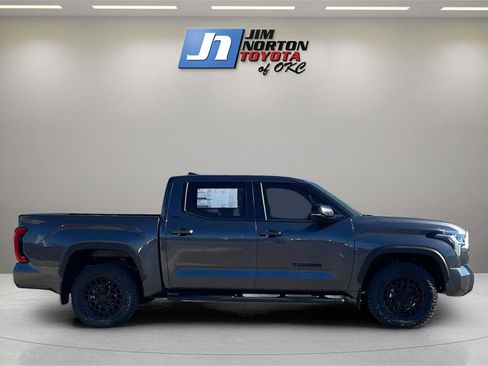 New 2026 Toyota Tundra SR5 image 4