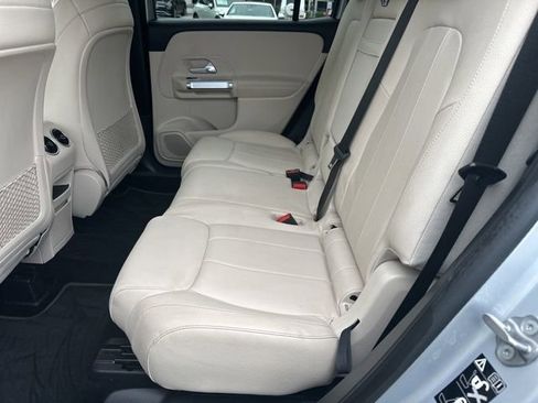 Certified 2021 Mercedes-Benz GLB 250 w/ Premium Package image 22