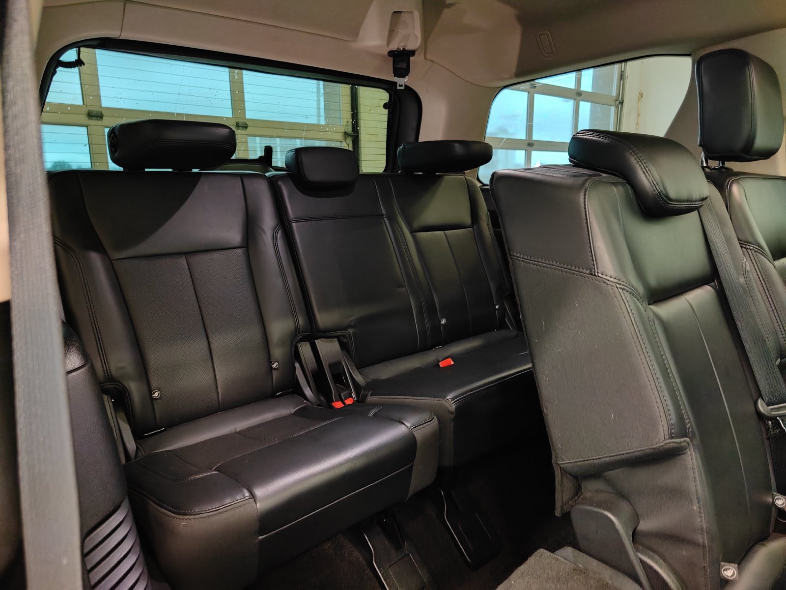 Used 2023 Ford Expedition XLT AWD/4WD image 19
