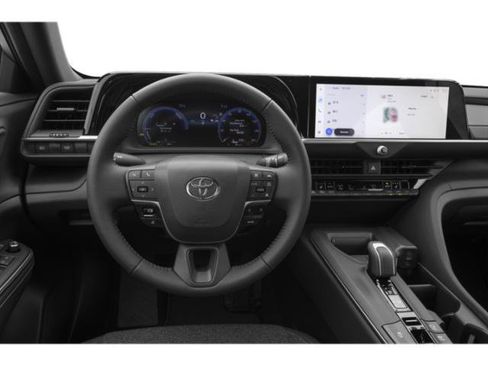 Used 2023 Toyota Crown XLE image 6