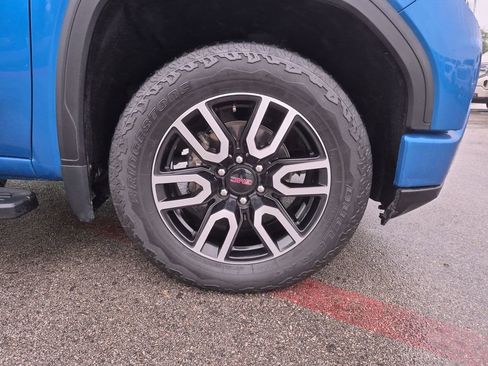 Used 2022 GMC Sierra 1500 Elevation AWD/4WD image 13
