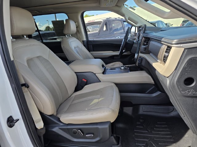 Used 2023 Ford Expedition Max Limited RWD image 35