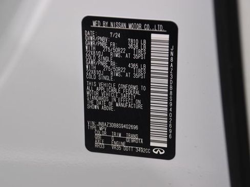 Certified 2025 INFINITI QX80 Sensory AWD/4WD image 27