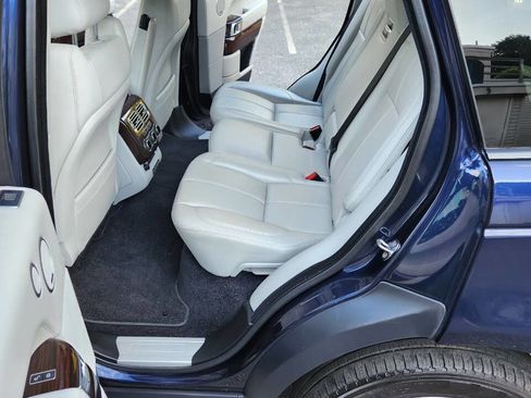 Used 2016 Land Rover Range Rover image 34