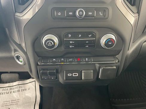Used 2024 GMC Sierra 1500 Pro w/ Graphite Edition AWD/4WD image 41
