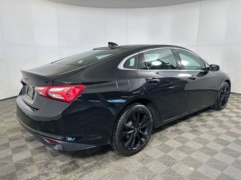 Used 2024 Chevrolet Malibu LT image 3