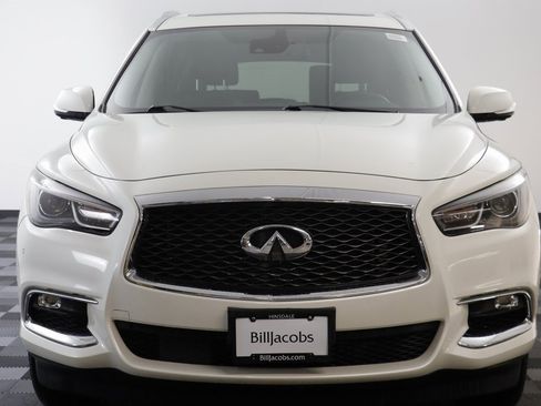 Used 2019 INFINITI QX60 Luxe w/ Essential Package image 23