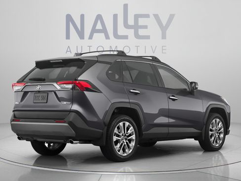 Used 2021 Toyota RAV4 XLE Premium AWD/4WD image 3