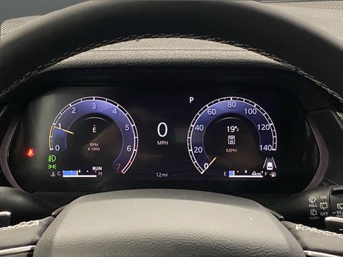 New 2026 Jeep Grand Cherokee Limited AWD/4WD image 18