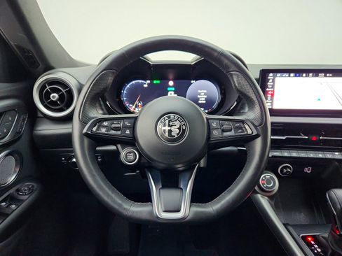 Used 2024 Alfa Romeo Tonale Ti AWD/4WD image 21