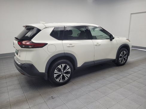 Used 2021 Nissan Rogue SV FWD image 10
