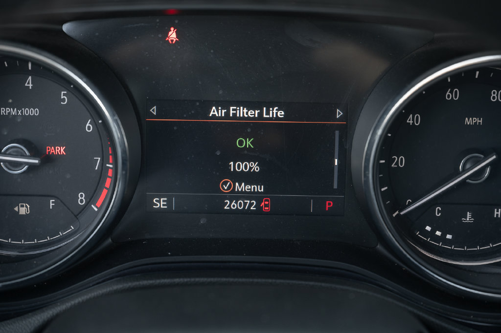 Used 2023 Buick Encore GX Select w/ Experience Buick Package FWD image 28