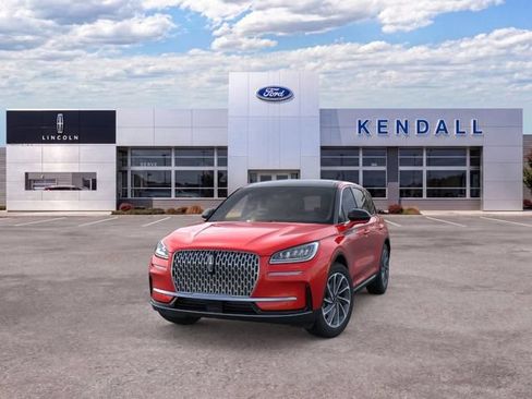 Used 2024 Lincoln Corsair AWD w/ Equipment Group 101A image 2