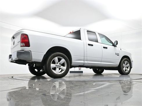 Used 2024 RAM 1500 Classic SLT image 15