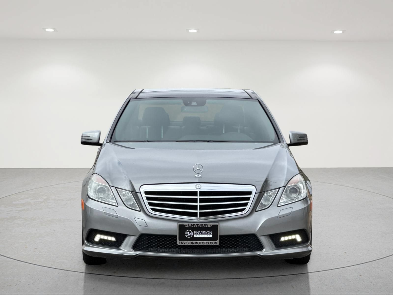 Used 2011 Mercedes-Benz E 350 BlueTEC Sedan image 9