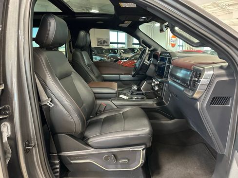 Used 2022 Ford F150 Lariat w/ Equipment Group 502A High image 43