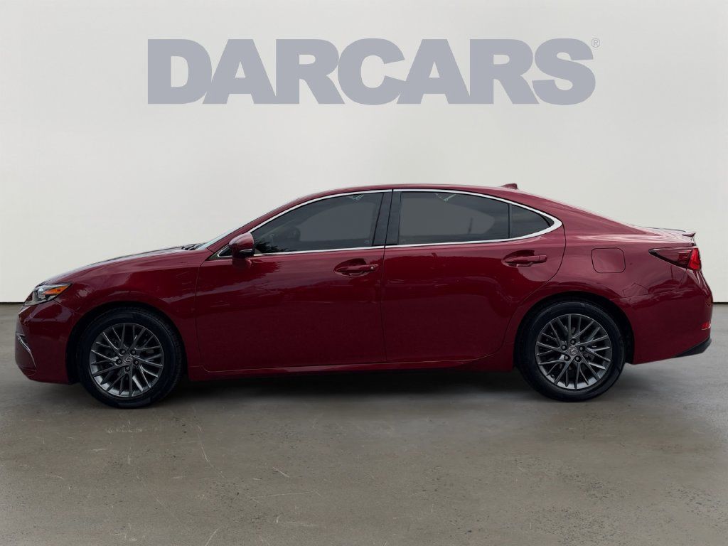 Used 2018 Lexus ES 350 w/ Navigation System Package FWD image 3