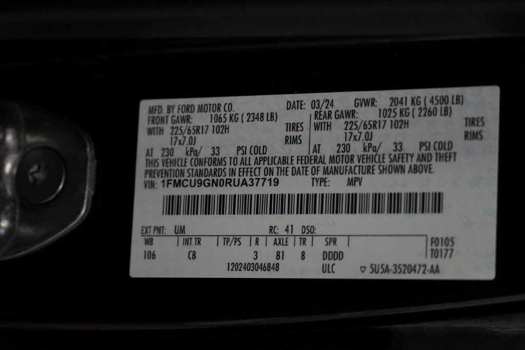 Used 2024 Ford Escape Active AWD/4WD image 45