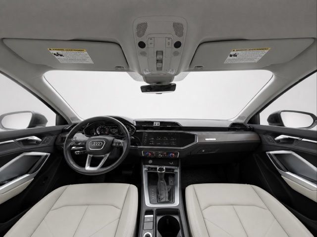 Used 2020 Audi Q3 2.0T Premium Plus AWD/4WD image 10