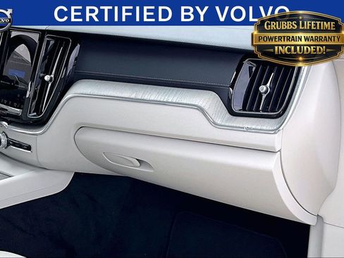 Used 2023 Volvo XC60 B6 Ultimate w/ Protection Package Premier AWD/4WD image 19