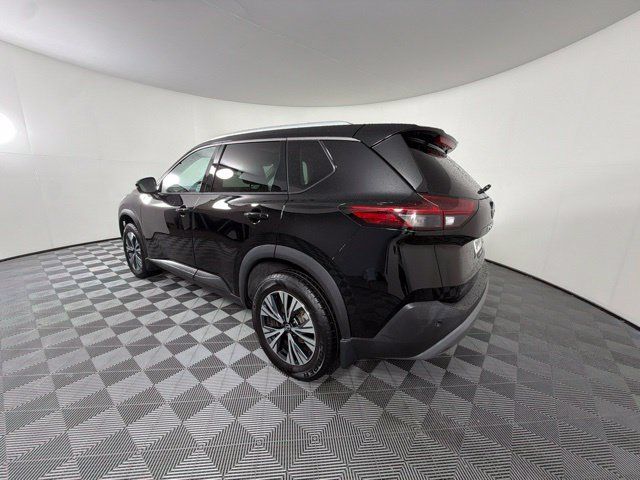 Used 2021 Nissan Rogue SV FWD image 3