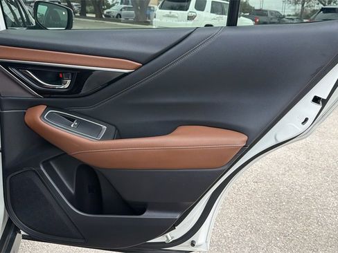 Used 2020 Subaru Outback Touring w/ Popular Package #2 image 36