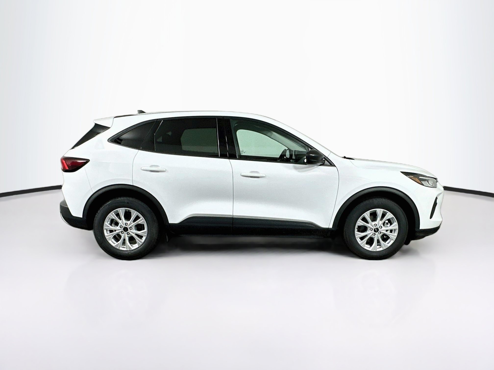 Used 2025 Ford Escape Active FWD image 10
