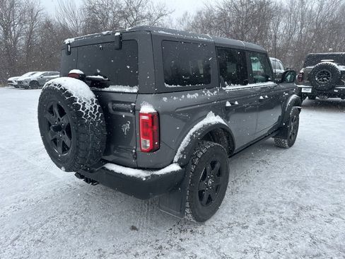 Used 2023 Ford Bronco Black Diamond image 7