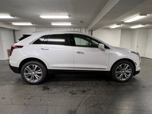 New 2026 Cadillac XT5 Premium Luxury w/ Driver Assist Package AWD/4WD image 6