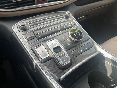 Used 2023 Hyundai Santa Fe SEL image 14