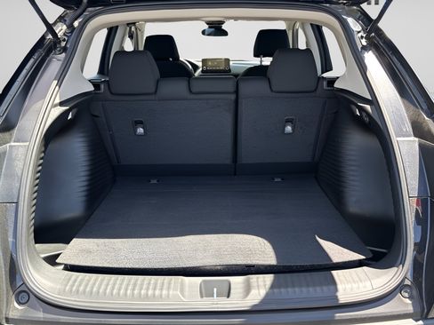 Used 2023 Honda HR-V LX image 12