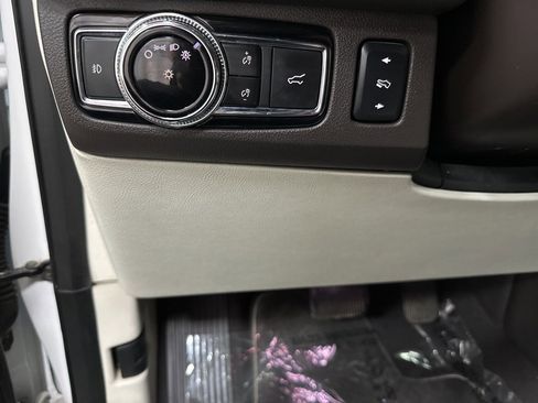 Used 2019 Lincoln Navigator L Black Label w/ Cargo Package image 31