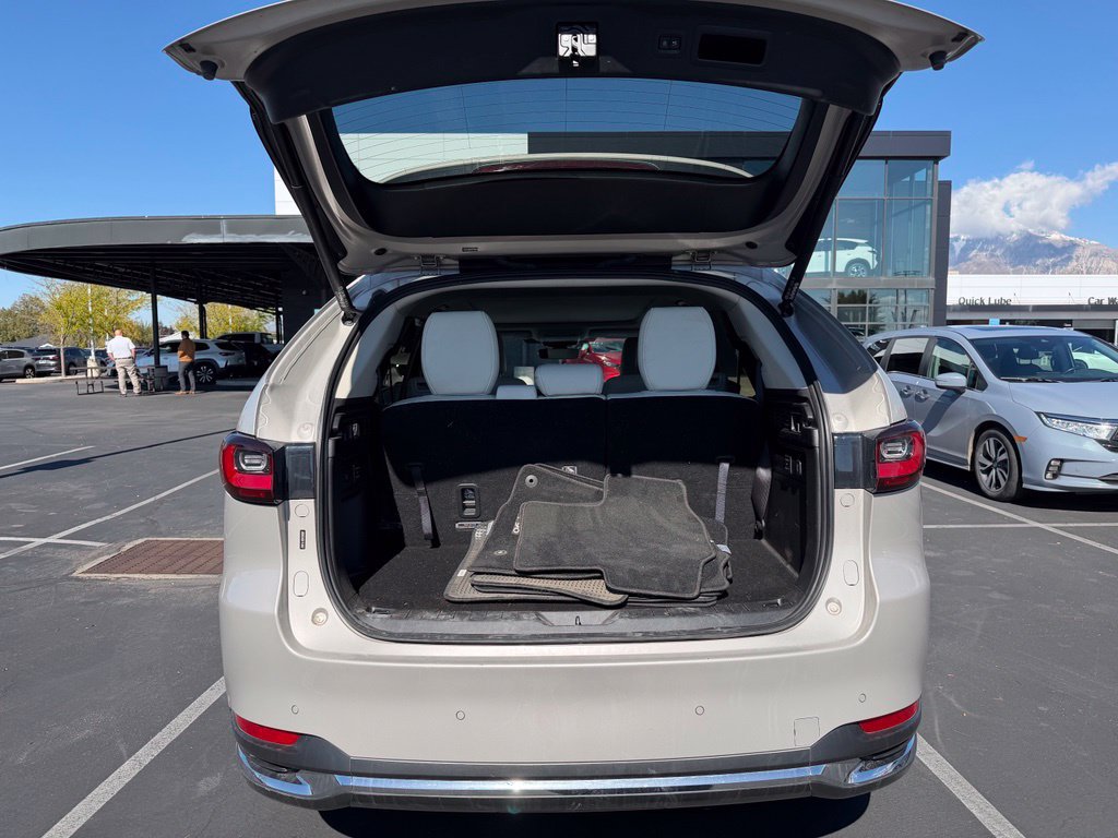 Used 2024 MAZDA CX-90 Plug-In Hybrid w/ Premium Plus AWD/4WD image 20