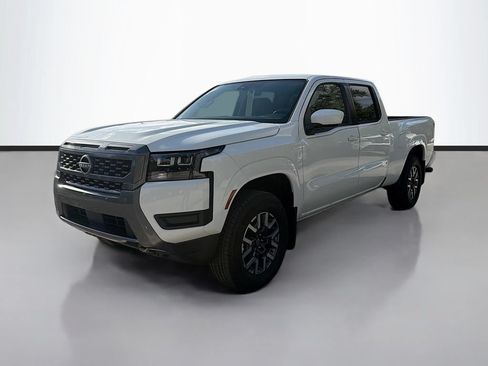 New 2026 Nissan Frontier SV w/ All-Weather Content Package AWD/4WD image 5
