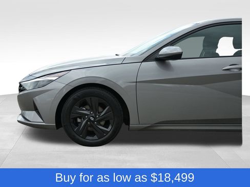 Used 2021 Hyundai Elantra SEL w/ Convenience Package FWD image 6