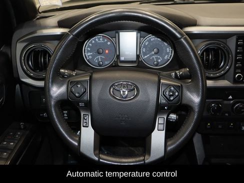Used 2021 Toyota Tacoma TRD Off-Road w/ Technology Package image 7