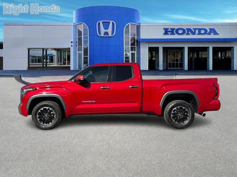 Used 2022 Toyota Tundra Limited AWD/4WD image 3