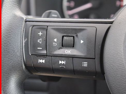 Certified 2024 Nissan Rogue S image 27