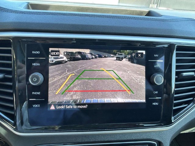 Used 2023 Volkswagen Atlas SEL AWD/4WD image 24