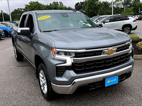 Used 2023 Chevrolet Silverado 1500 LT AWD/4WD image 30