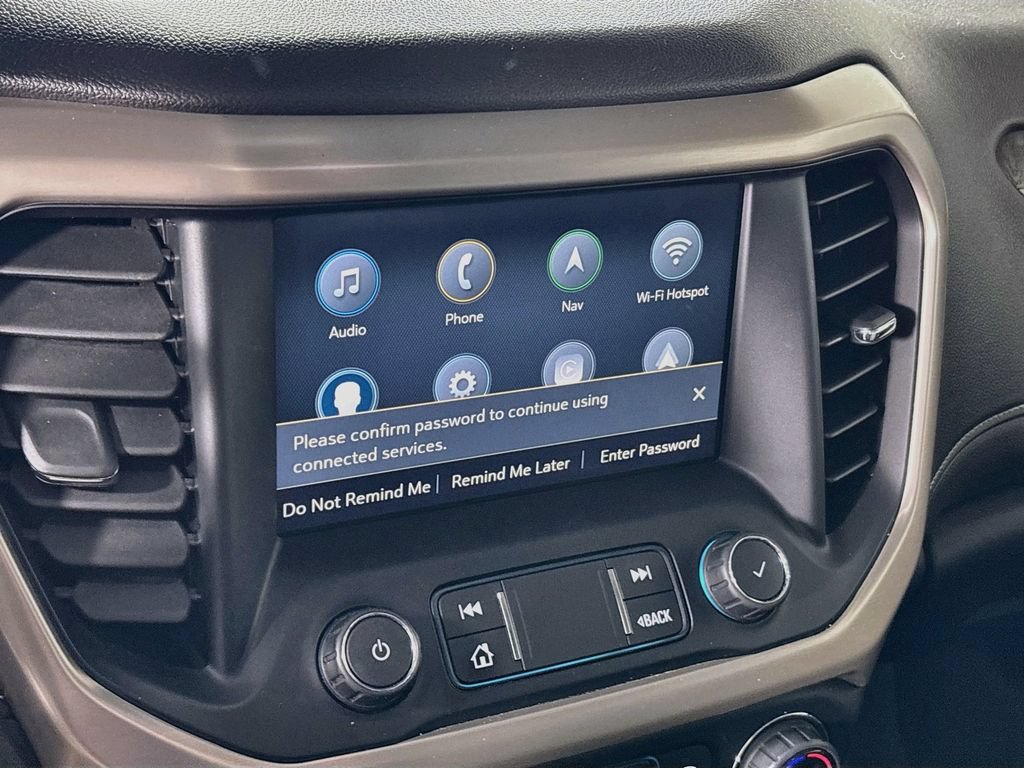 Used 2021 GMC Acadia Denali w/ Denali Ultimate Package AWD/4WD image 15