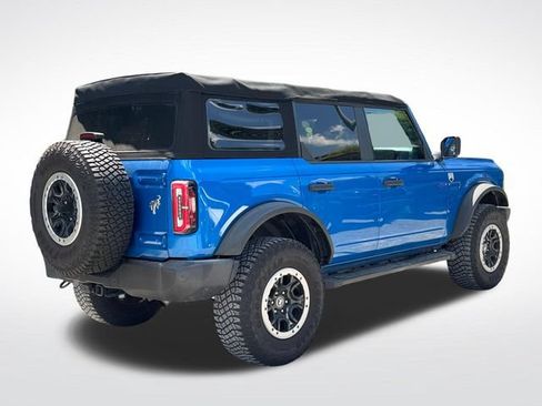 Used 2022 Ford Bronco Big Bend w/ Sasquatch Package AWD/4WD image 6