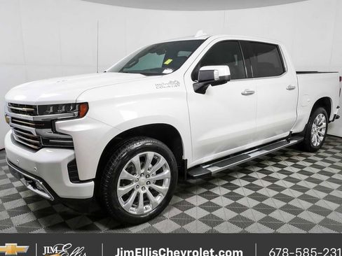 Certified 2021 Chevrolet Silverado 1500 High Country w/ Technology Package AWD/4WD image 28