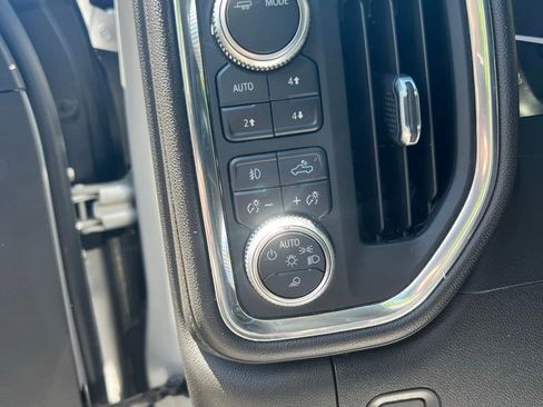 Used 2020 GMC Sierra 1500 SLT w/ SLT Premium Package AWD/4WD image 19